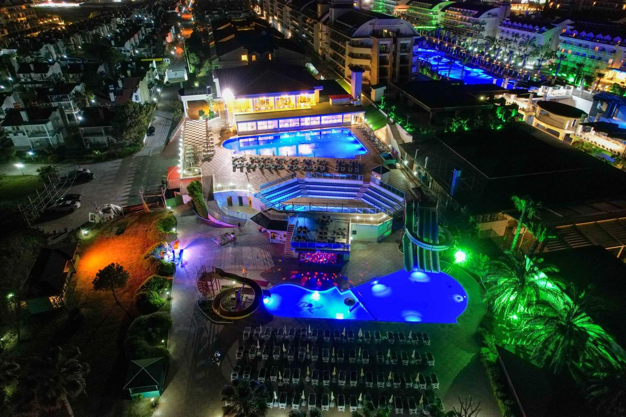 Clover Magic Seagate Belek Hotel Antalya Bagian luar foto